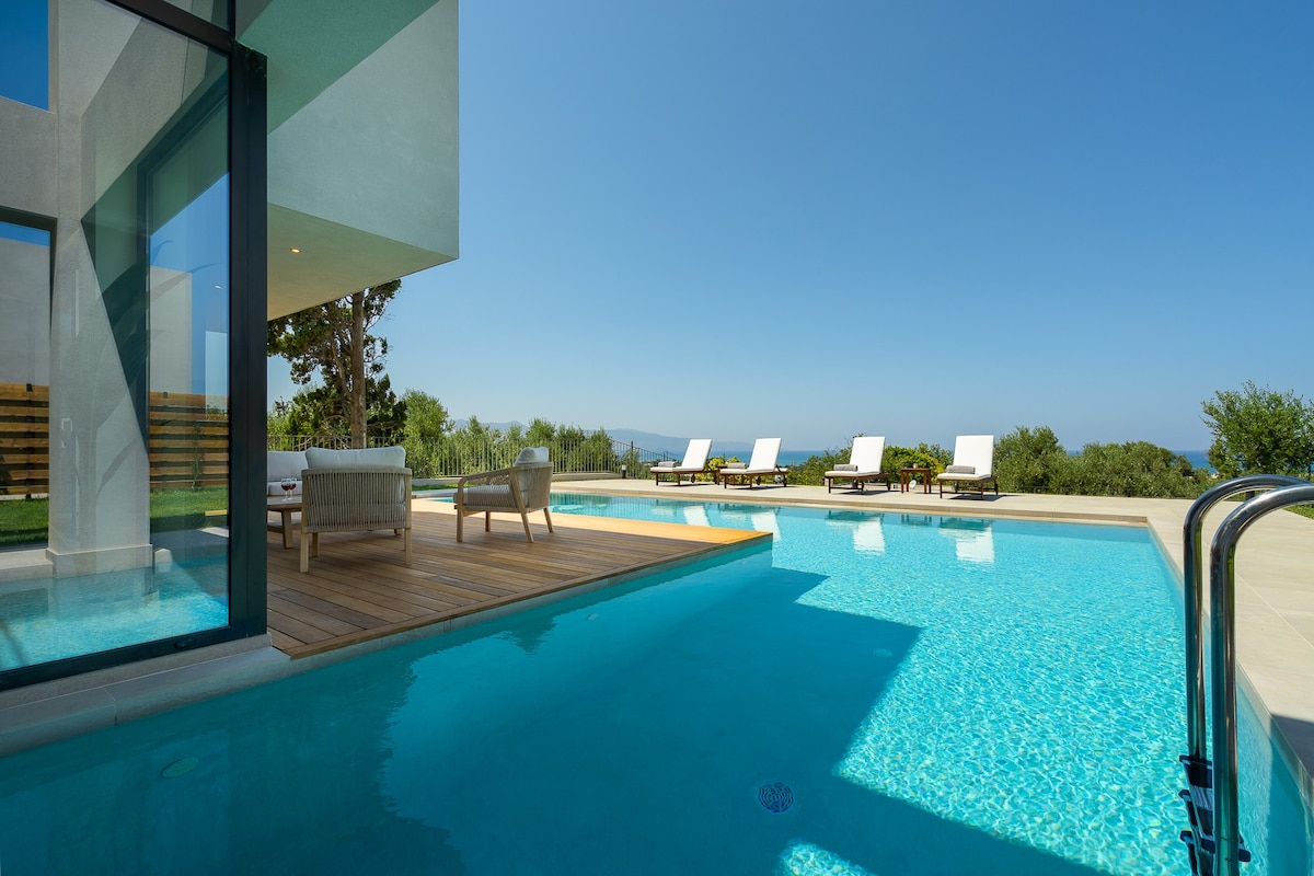 Ostria别墅， pirgos-villas ，泳池，海景