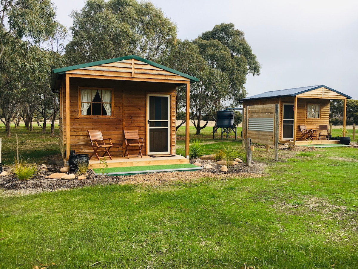 Eco Glamping Cottage B
