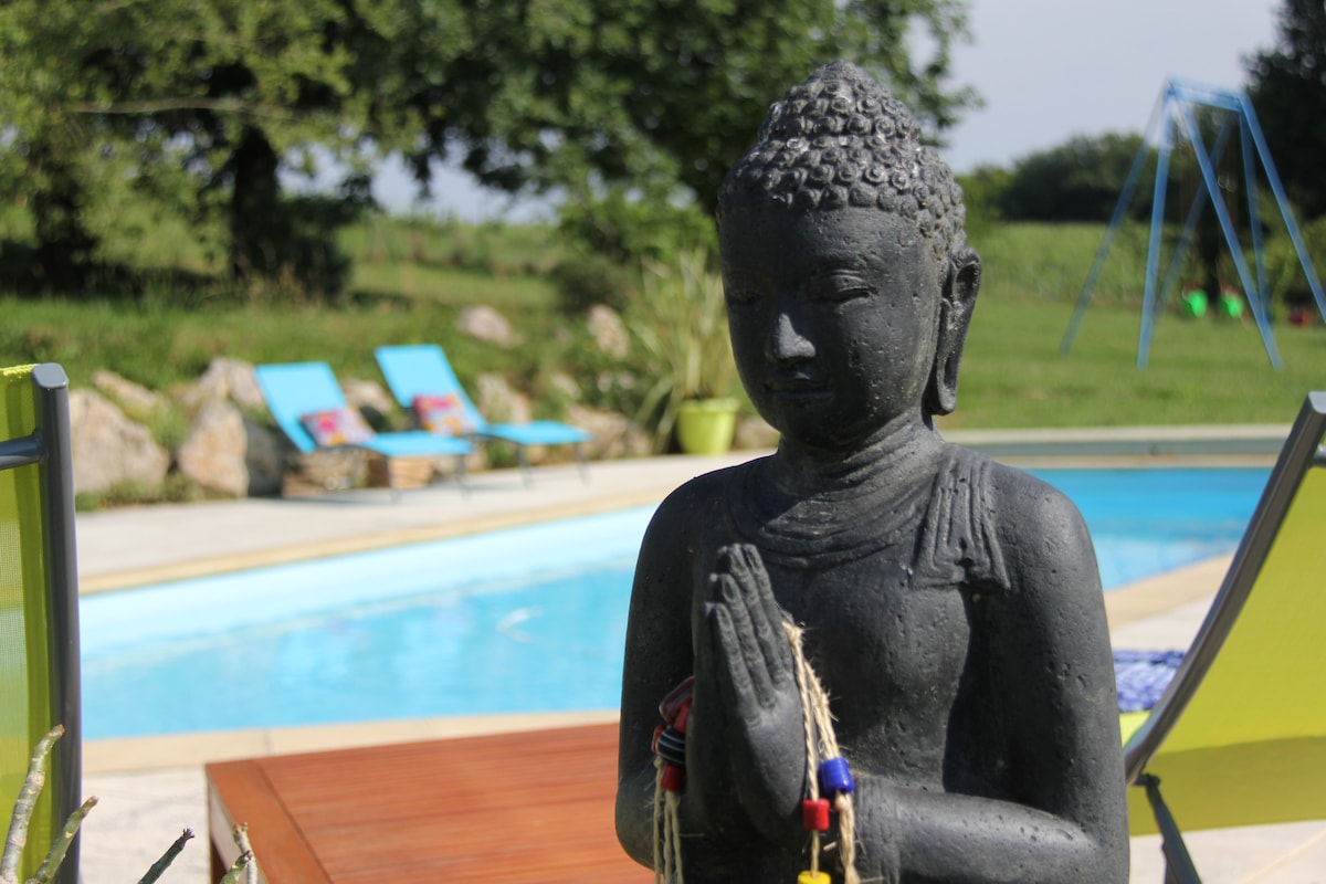 Gîte de Bodhi 2 pers - Piscine - Au Petit Bernerot