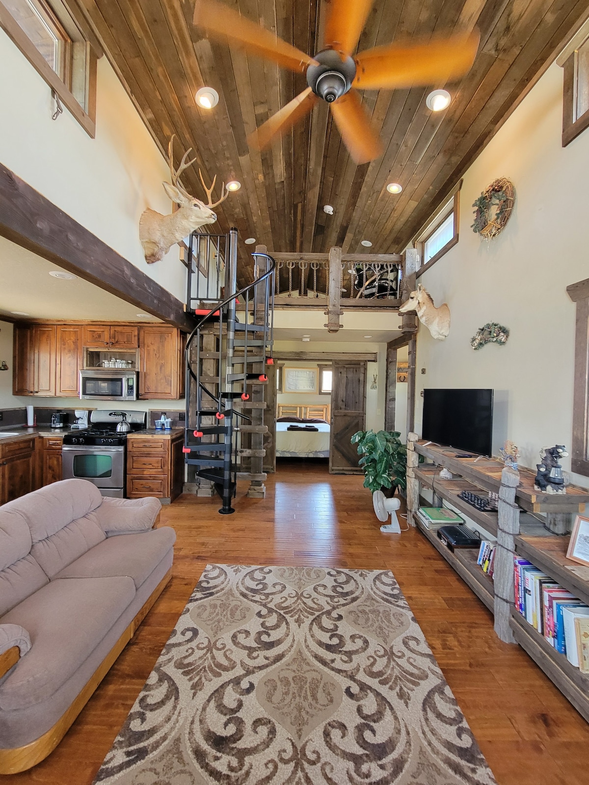 Entire Home-Private Guest Ranch
