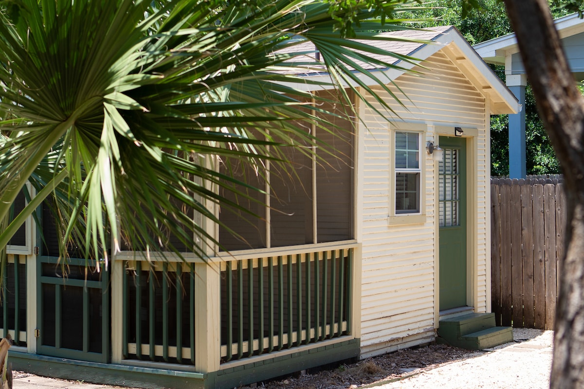 Mahncke Park Tiny Home Dream小屋