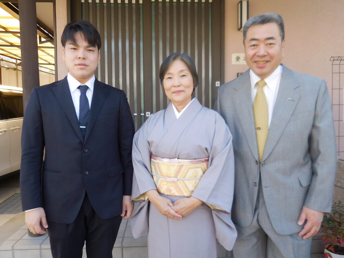 京都伏见为背包客住宅区，靠近伏见稻荷大社