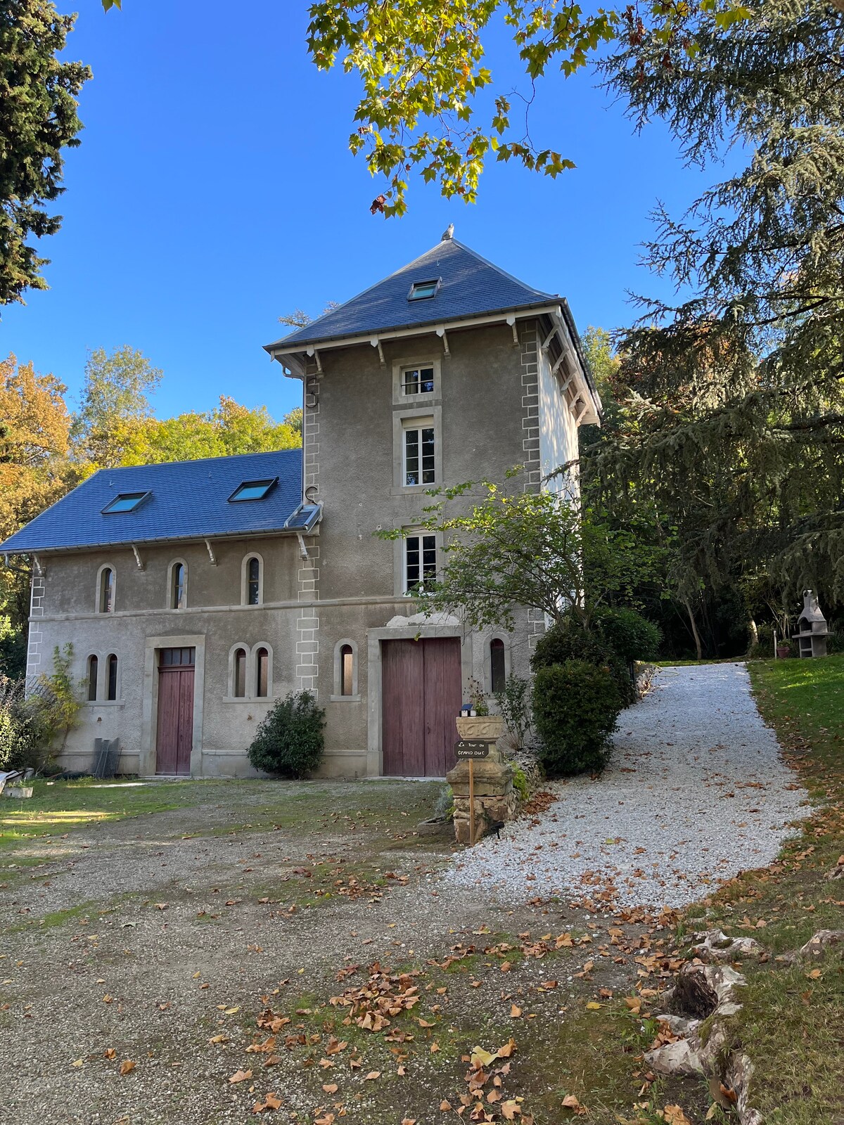 Gîte 4 /6  personnes  La TOUR du GRAND DUC