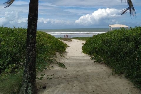 Apartamento na Praia do Guaibim, ótima localização