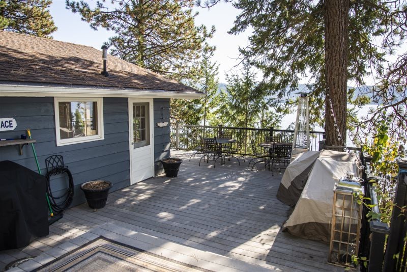 Charming Direct Lakefront 5BR Home @ Coeur d’Alene