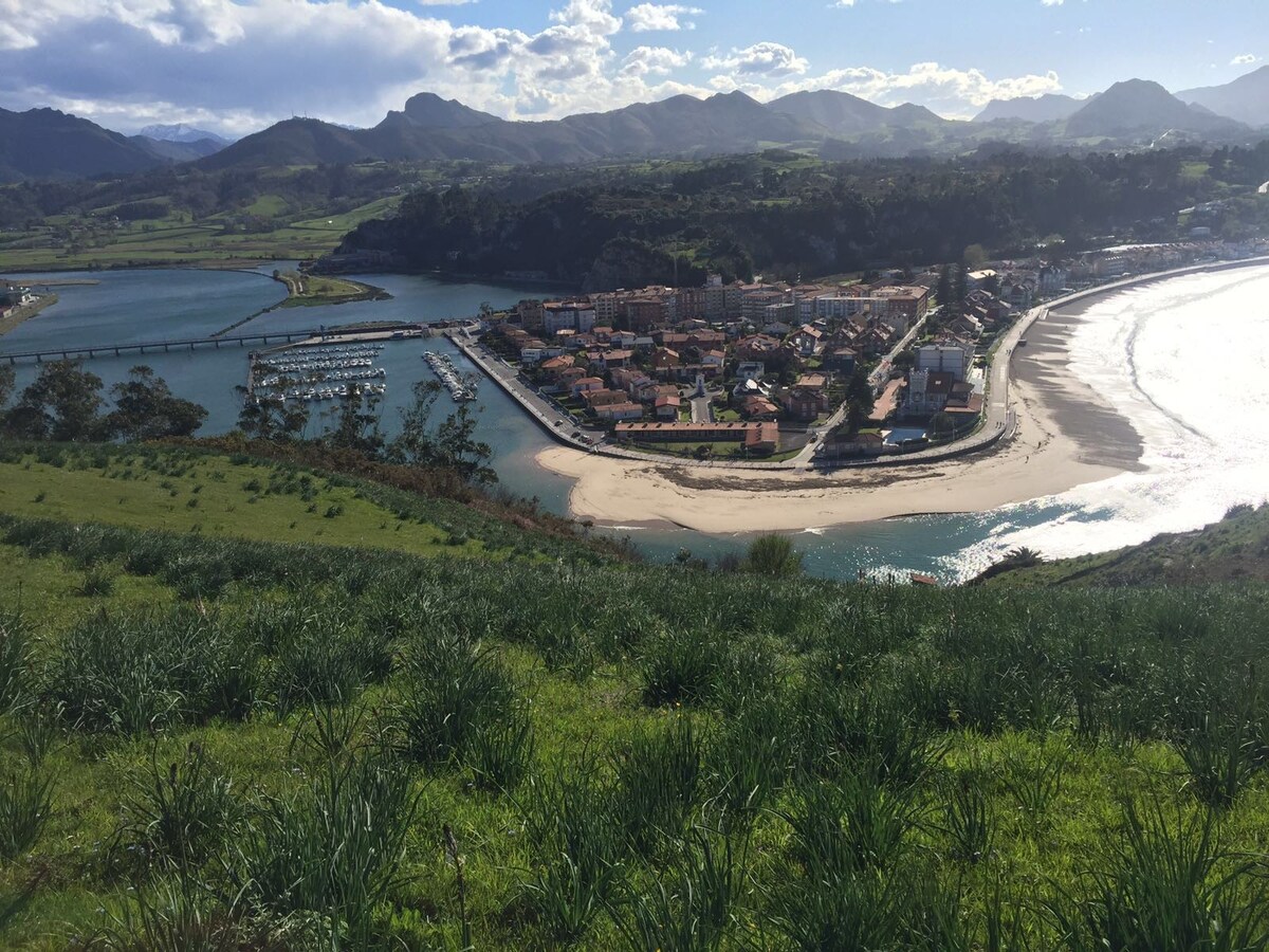 Casa en tranquila zona de la playa de Ribadesella