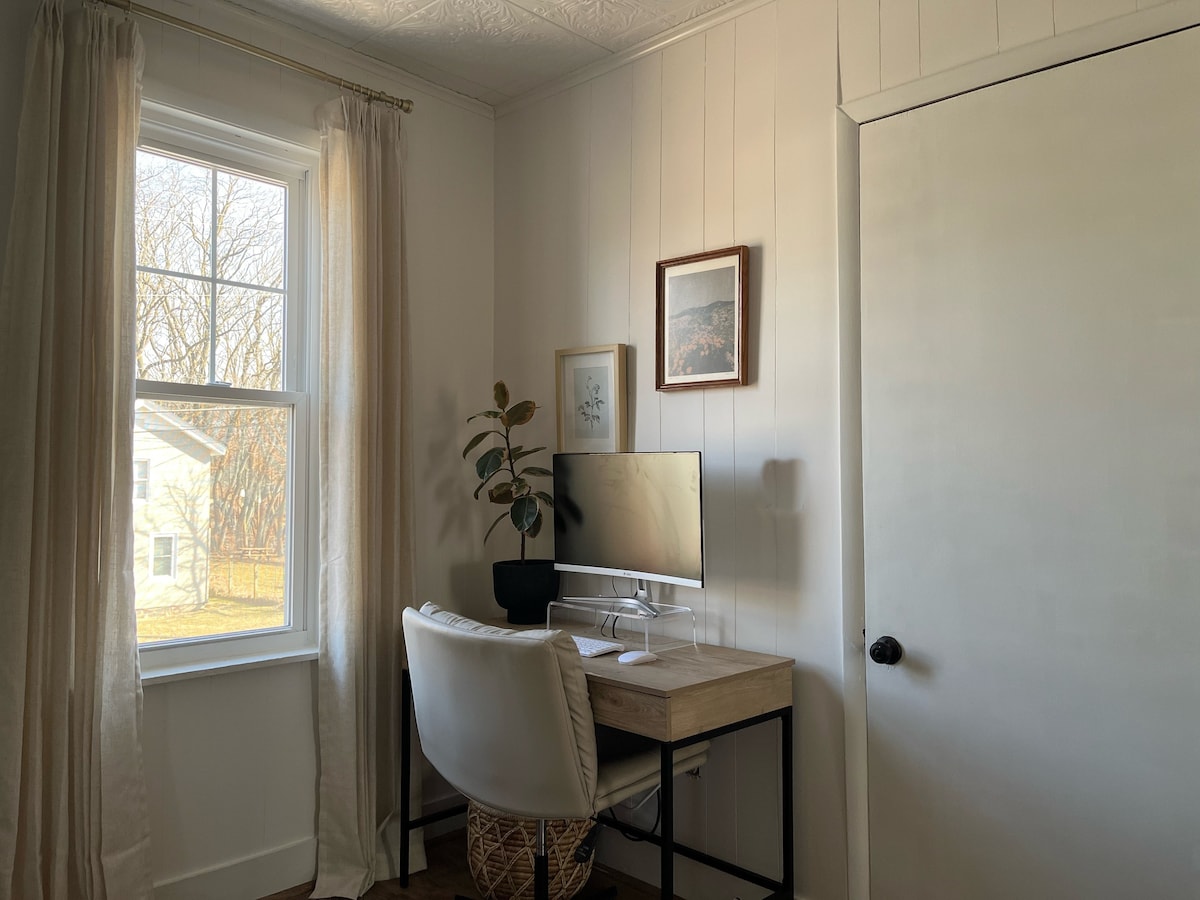 Cozy Historic Hamburg Loft -22 Mins Ann Arbor