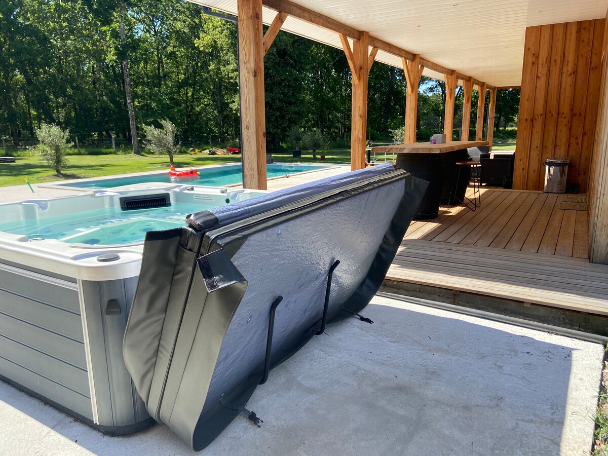 Magnifique Villa avec piscine et Spa au calme