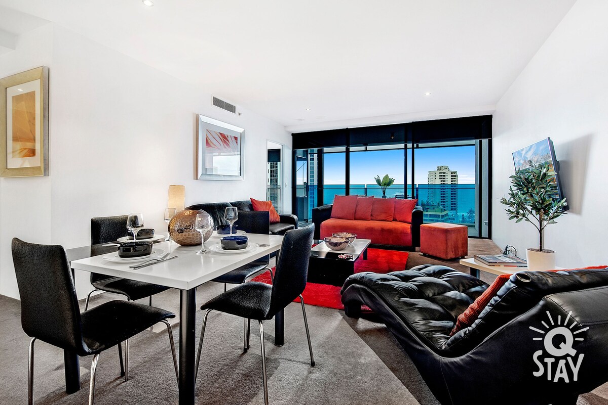 Circle on Cavill – 1 Bedroom 6 Pax Ocean— Q Stay