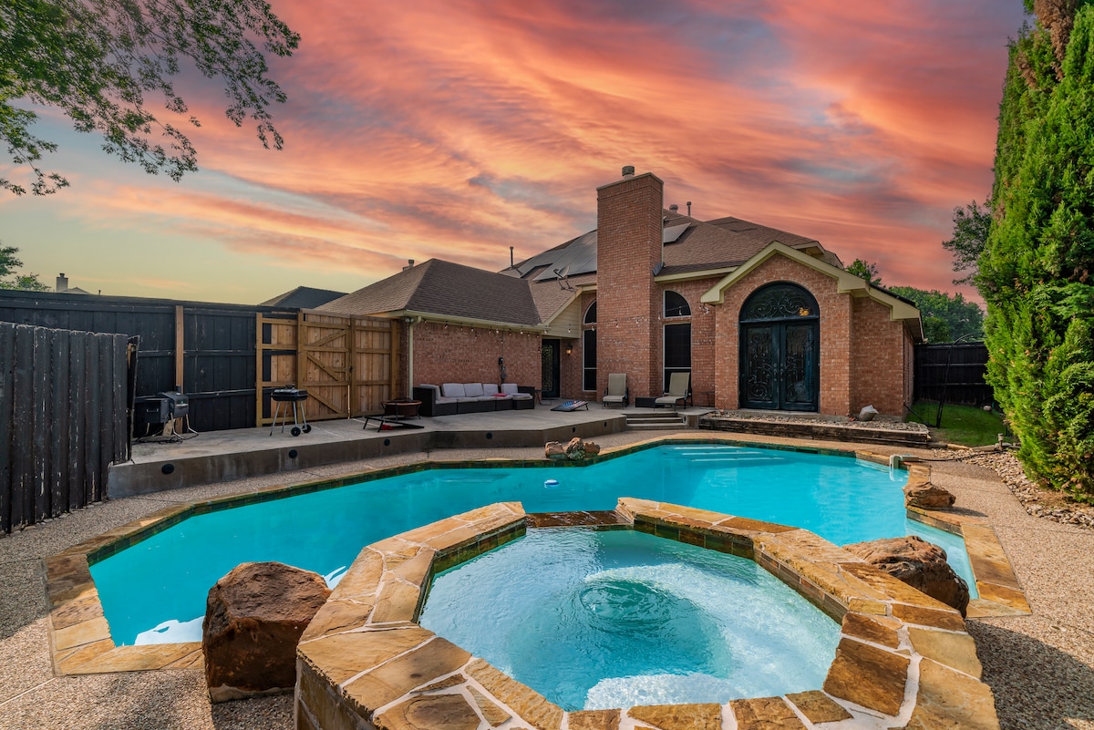 Spacious Luxury Family Home | Pool+Spa+Games | 5BD