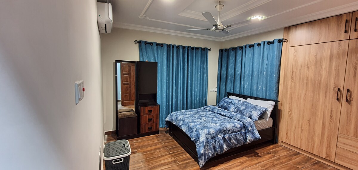3 Bedroom Apartment in Akim Oda