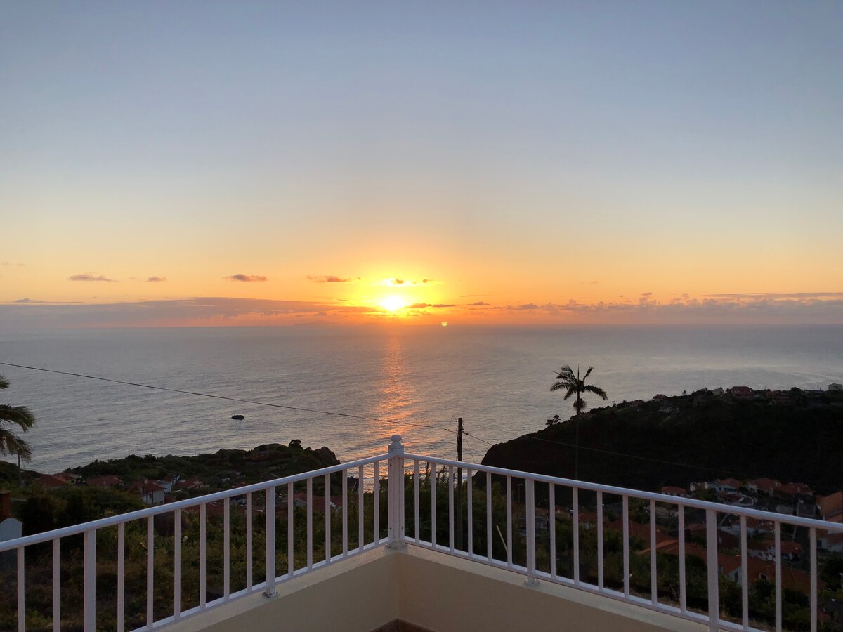 Panoramic Ocean View House