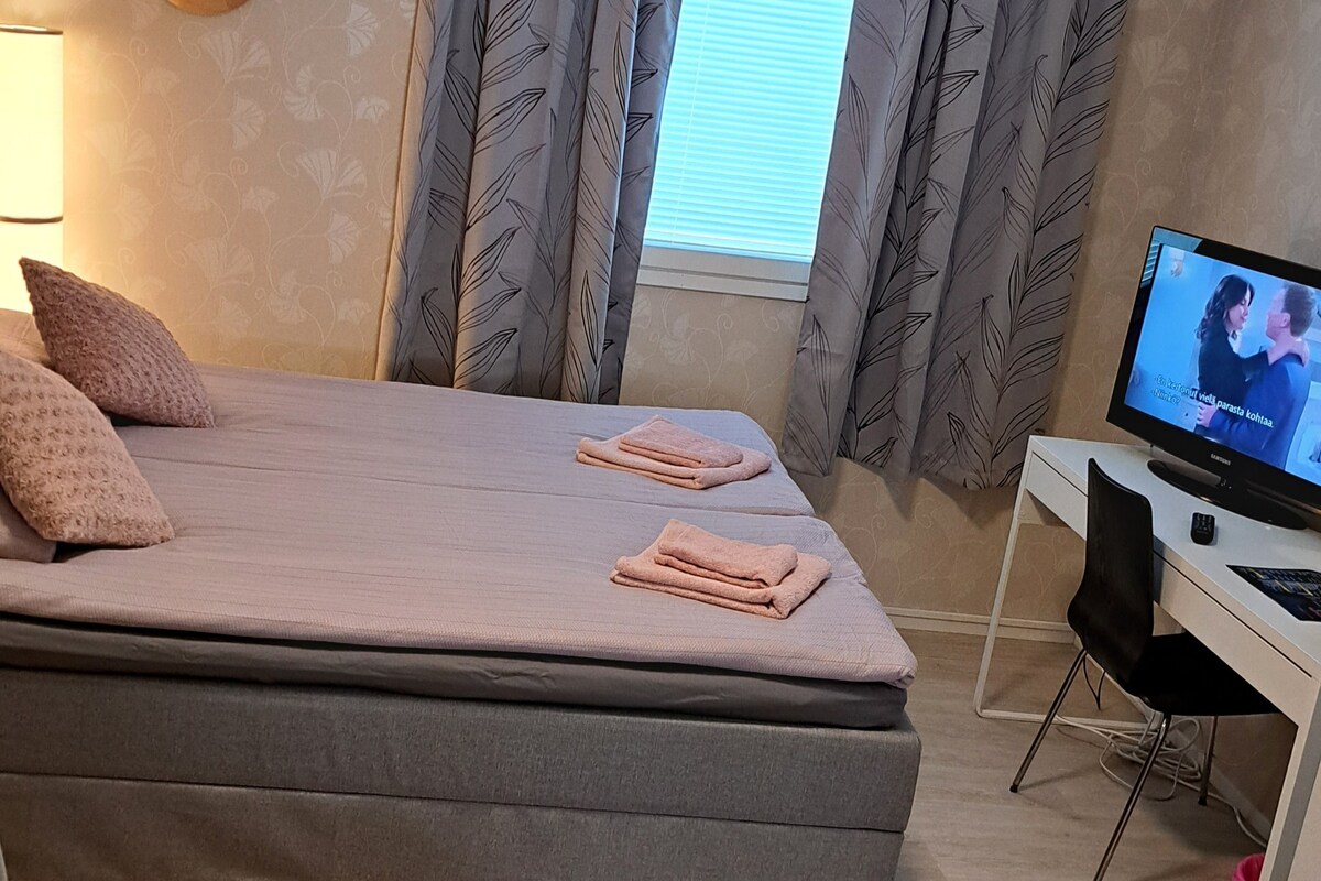 粉红色Nissi - (房间5)我们最好的房间,双人床
