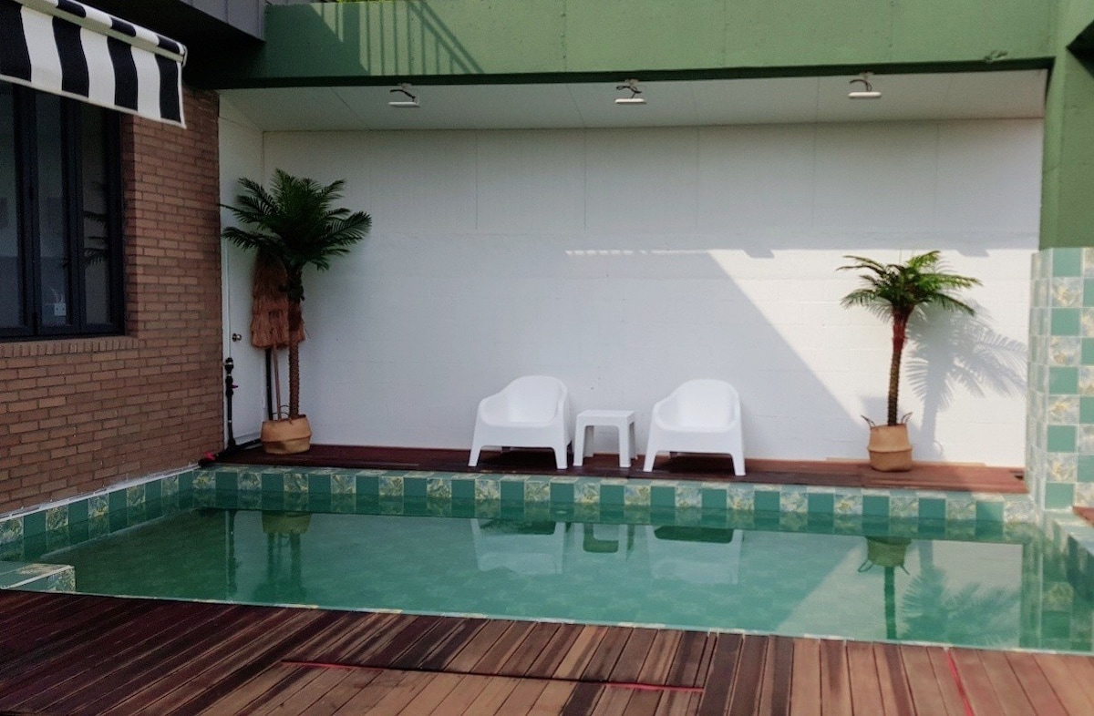 清平私人独立房屋，带绿色泳池/温水户外泳池/绿色泳池