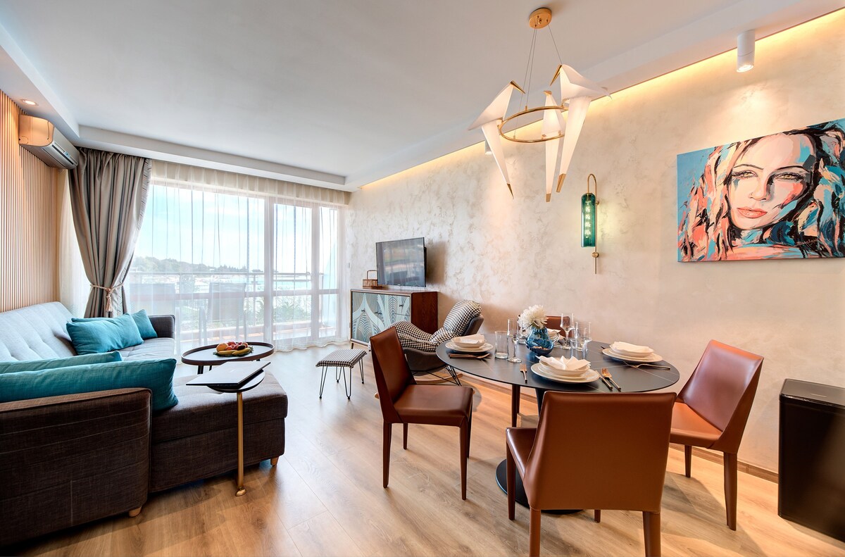 Smart Home ⋆ Deluxe  One bedroom Seaview Apartment