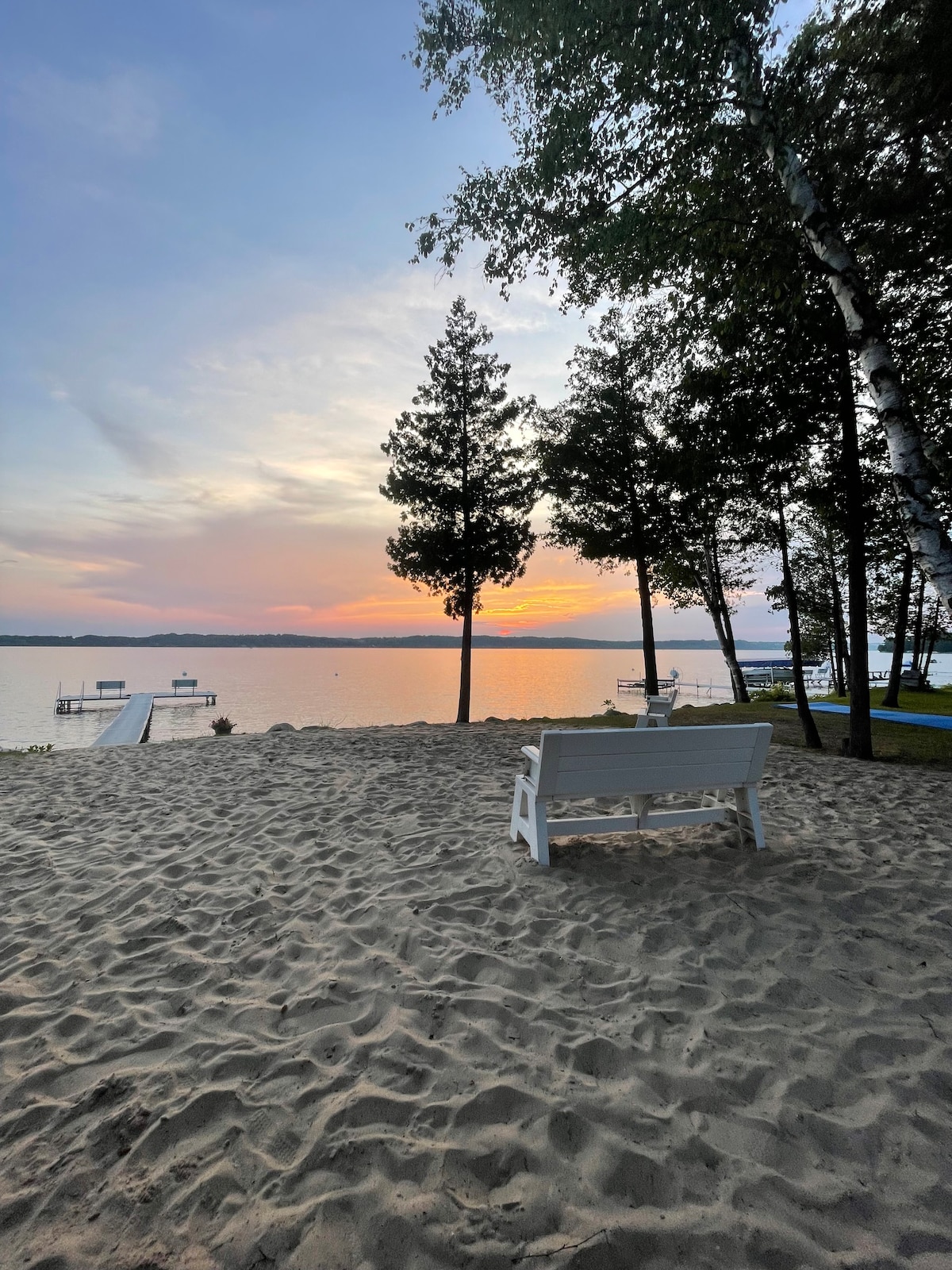 Torch Lake Waterfront Red Retreat Cottage Fall