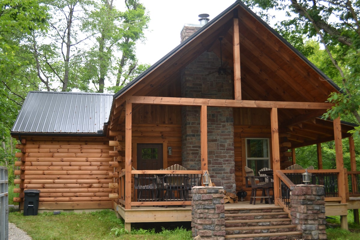 Wild Flower- Log Cabin in Hocking Hills