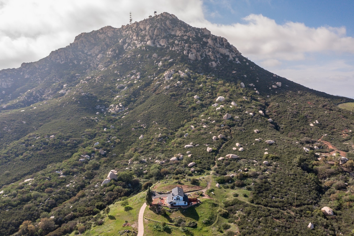 Lyons Peak Mountain Home -传统单元