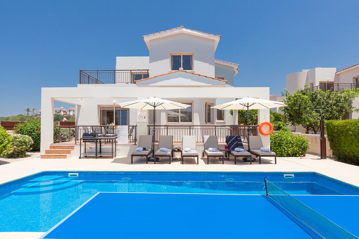 Villa Coralia Dreams ，作者： Cyprus-Villa-Retreats.com