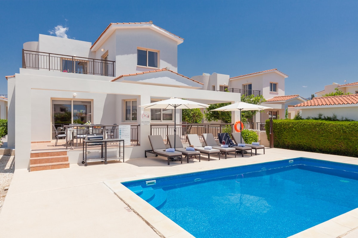 Villa Coralia Dreams ，作者： Cyprus-Villa-Retreats.com