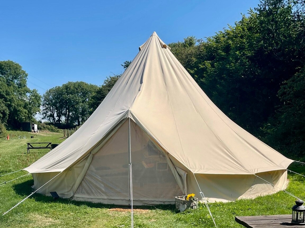 The Hoot Tent - Glamping Ty Du Farm