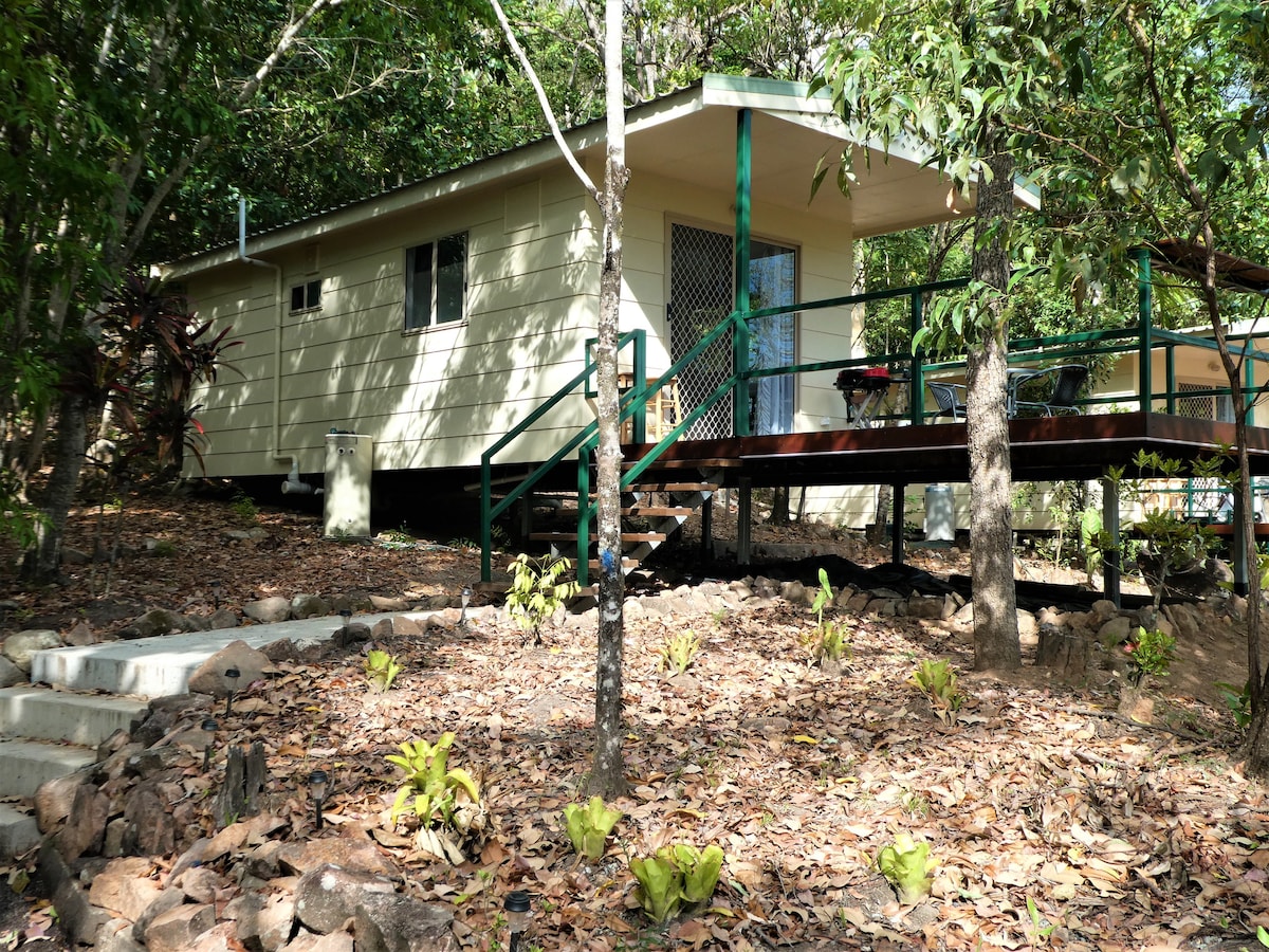 独一无二的住宿加早餐，可俯瞰Hinchinbrook Island-Unit 1