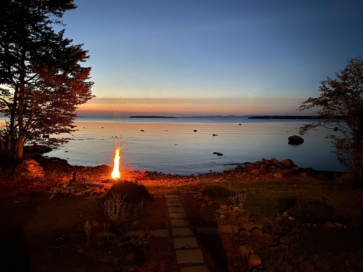Beautiful Lake Superior Getaway