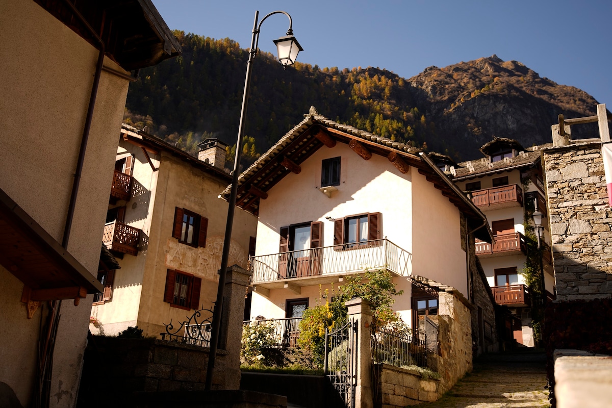 甜蜜的Alagna Valsesia Chalet