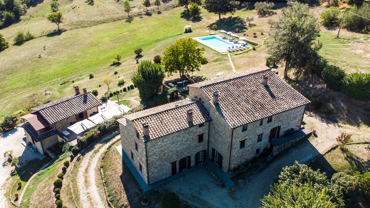 Villa Lugnano - Appartamento Calypso Con Piscina