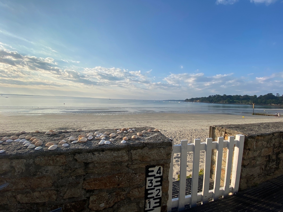 科斯角海滩（ Cape Coz Beach ）迷人房源