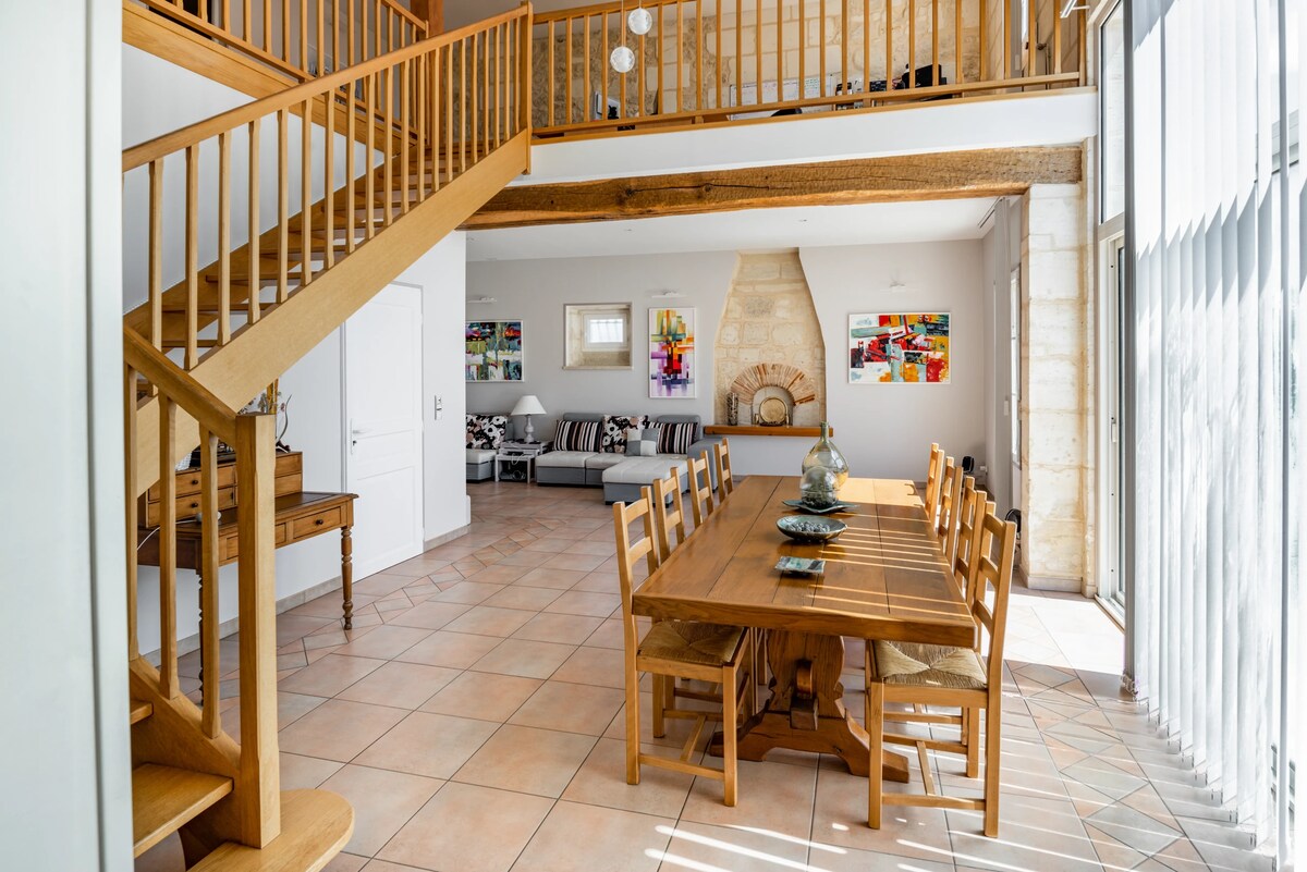 Chambre d'hôtes en rez de chaussée avec piscine