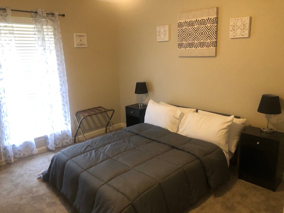 LSU附近舒适的2卧室公寓|可长期住宿！