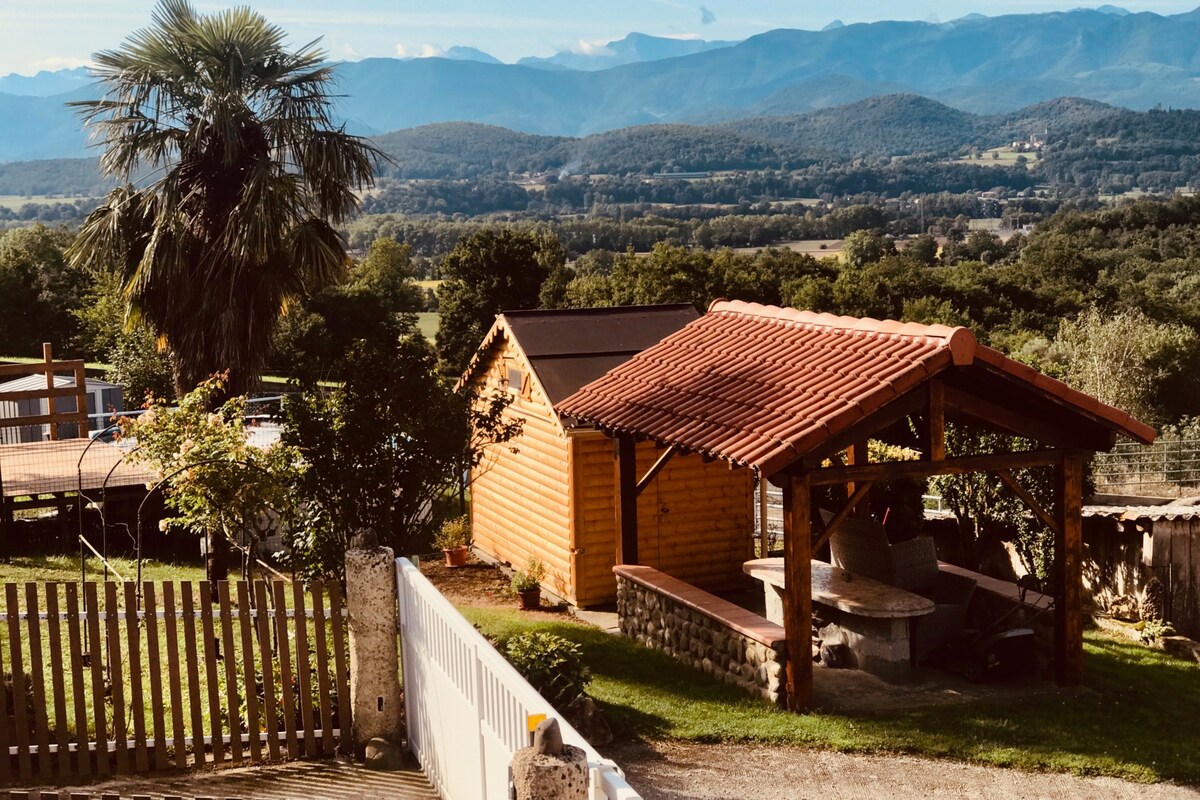 Maison Mouret - Vue panoramique sur les Pyrénées