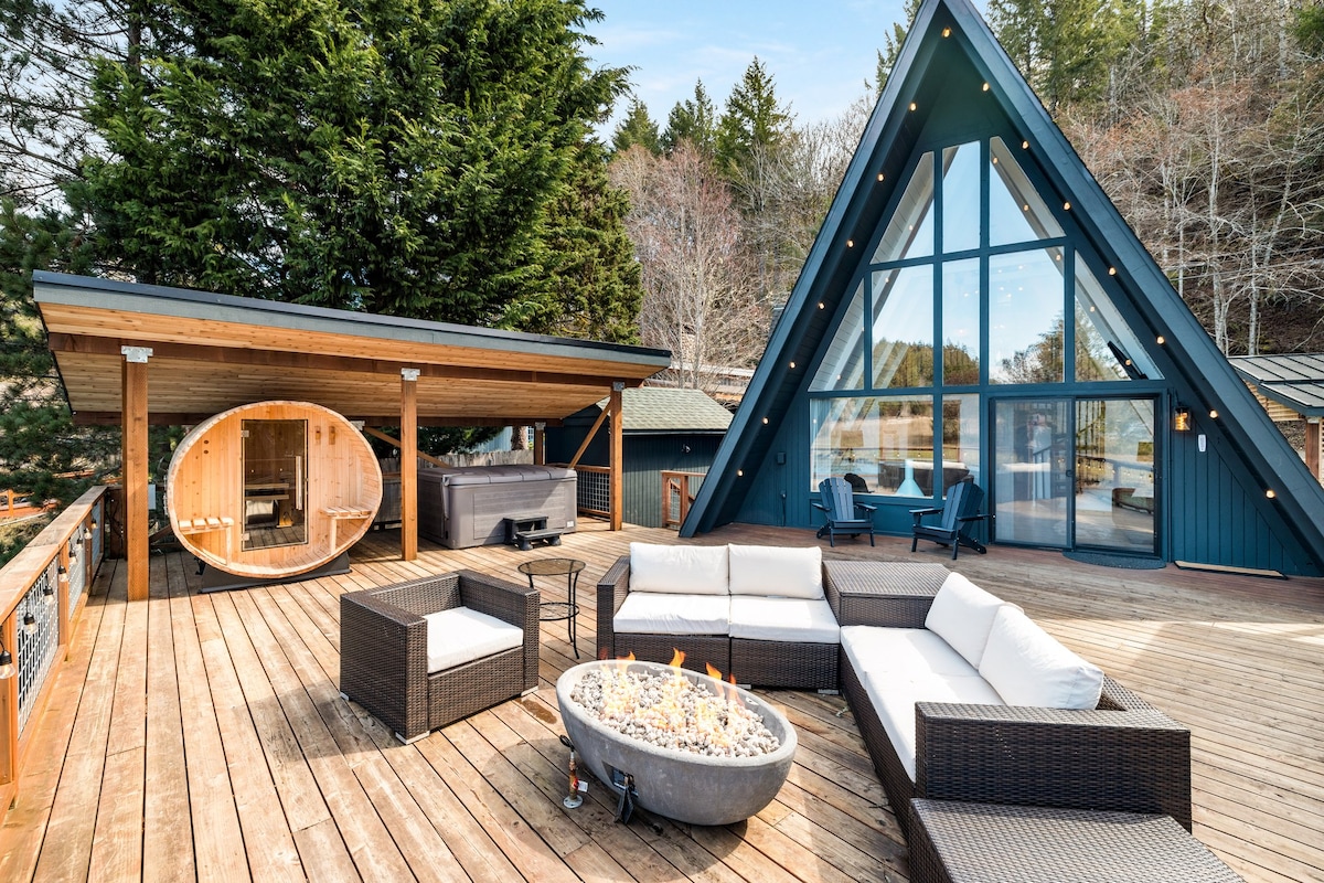 A Frame Over Water - Sauna, Hot Tub, Waterfront