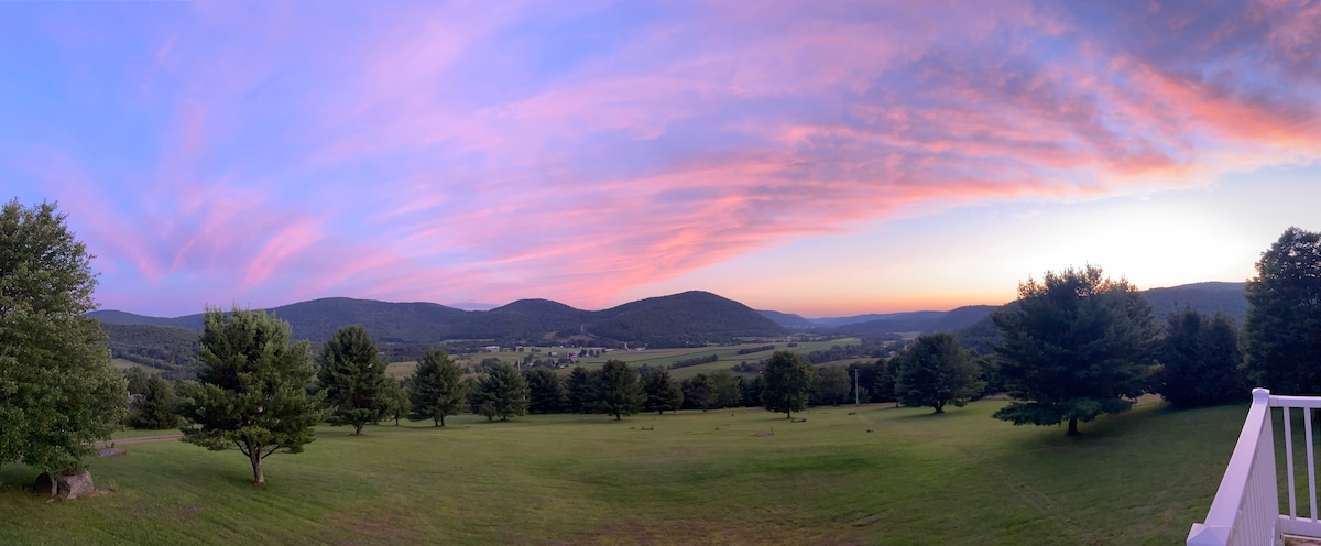 卡茨基尔山屋（ Catskills Mountain House ） ，可欣赏全景！