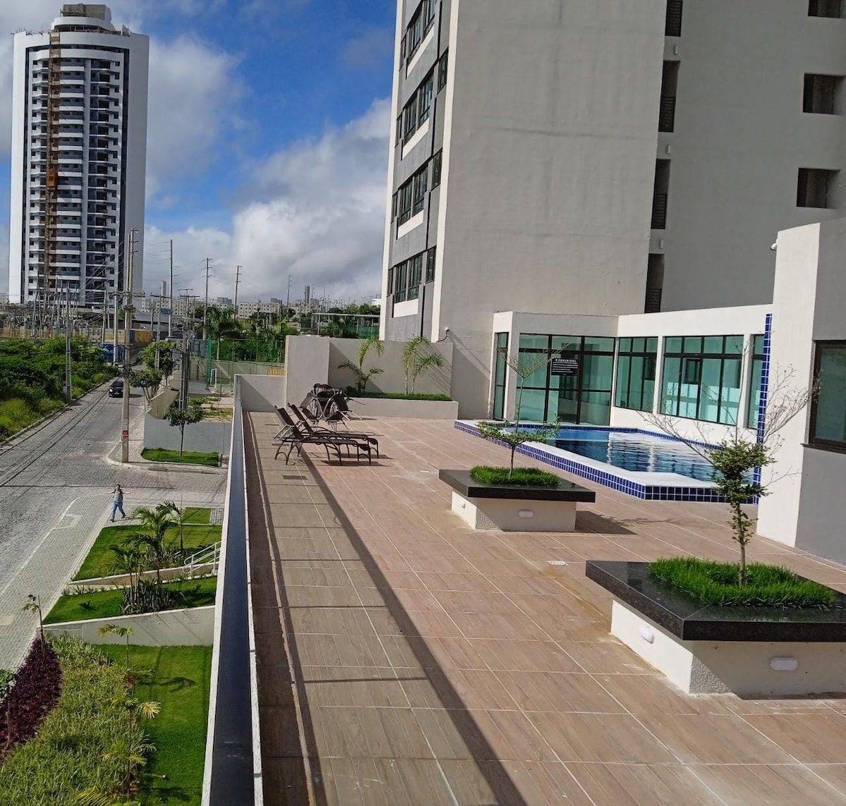 Vizinho ao Shopping Caruaru Cobertura 14° andar