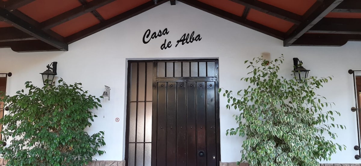 CASA de ALBA RURAL HOUSE