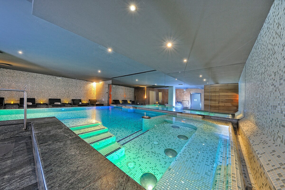 Campiglio Luxury Apartment with SPA