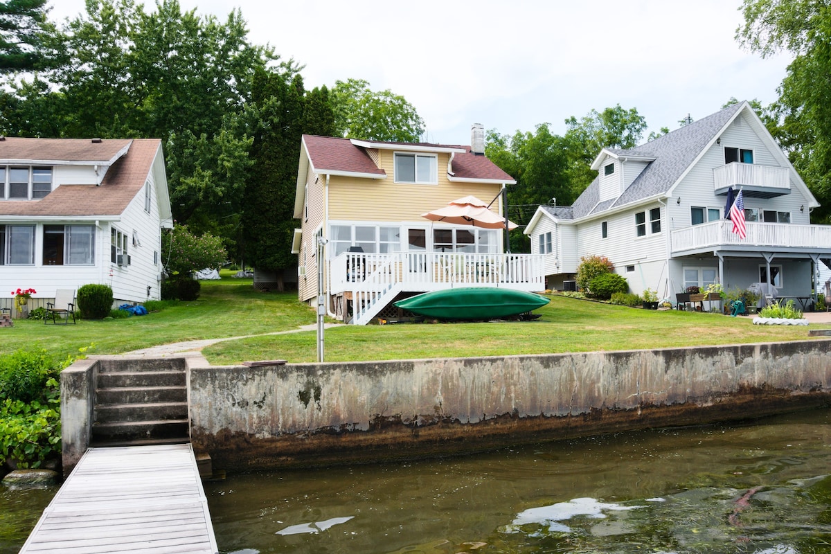 Honeoye Lake的舒适3卧室小屋