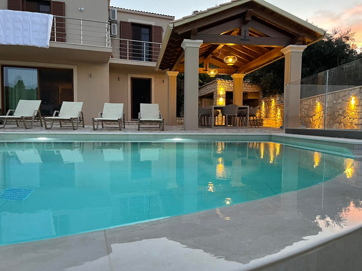 Villa Ozias a modern,spacious, swimmig pool villa.