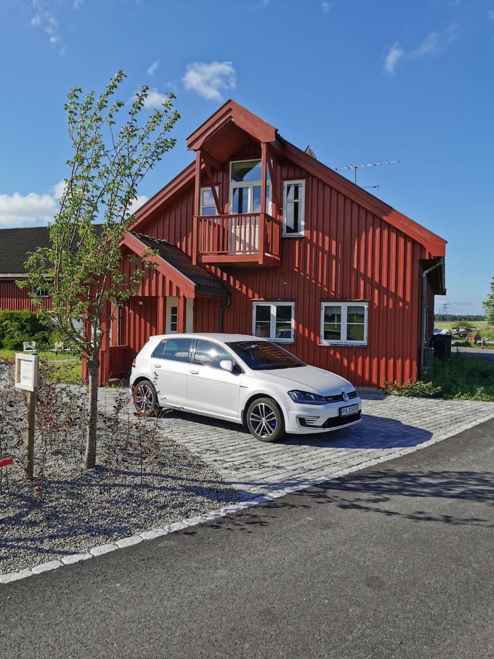 Nydelig loftleilighet 1 km from torp airport