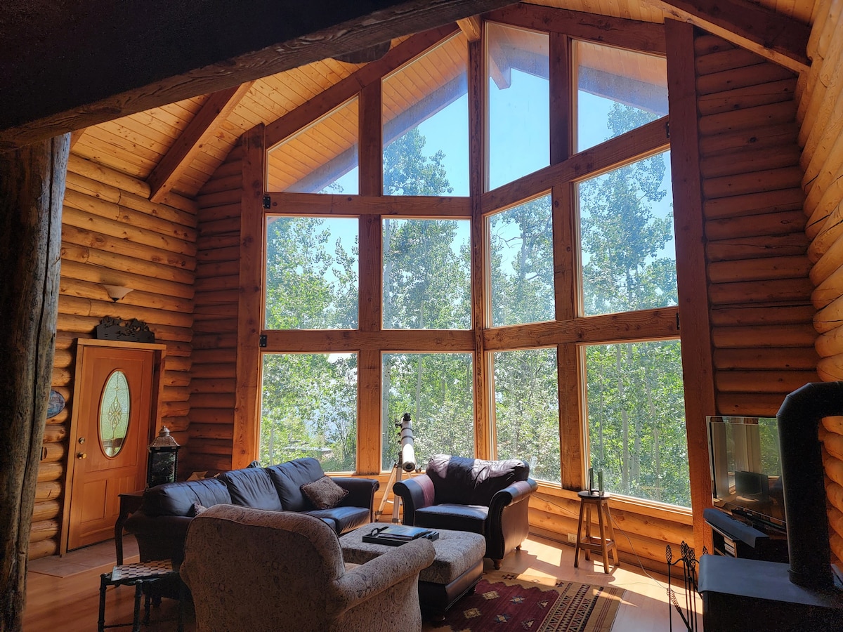 Spacious Cabin just outside Park City