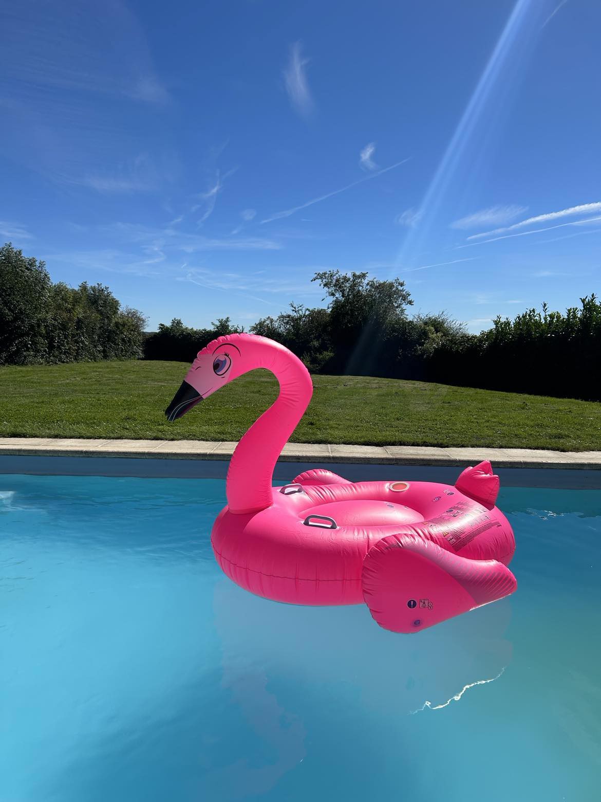 Magnifique villa -piscine. Le bain des hirondelles