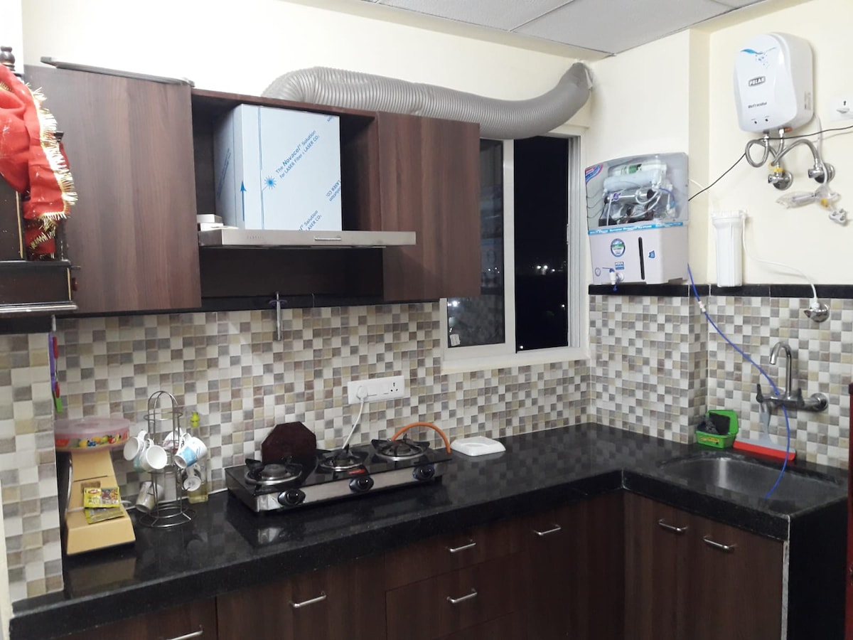 Lovely 2 Bedroom full furnished Flat