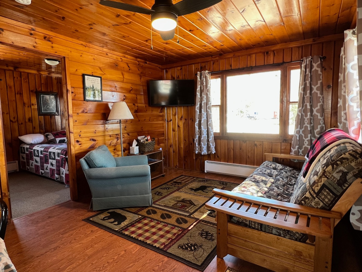 Eagle Cabin at Trails End Resort