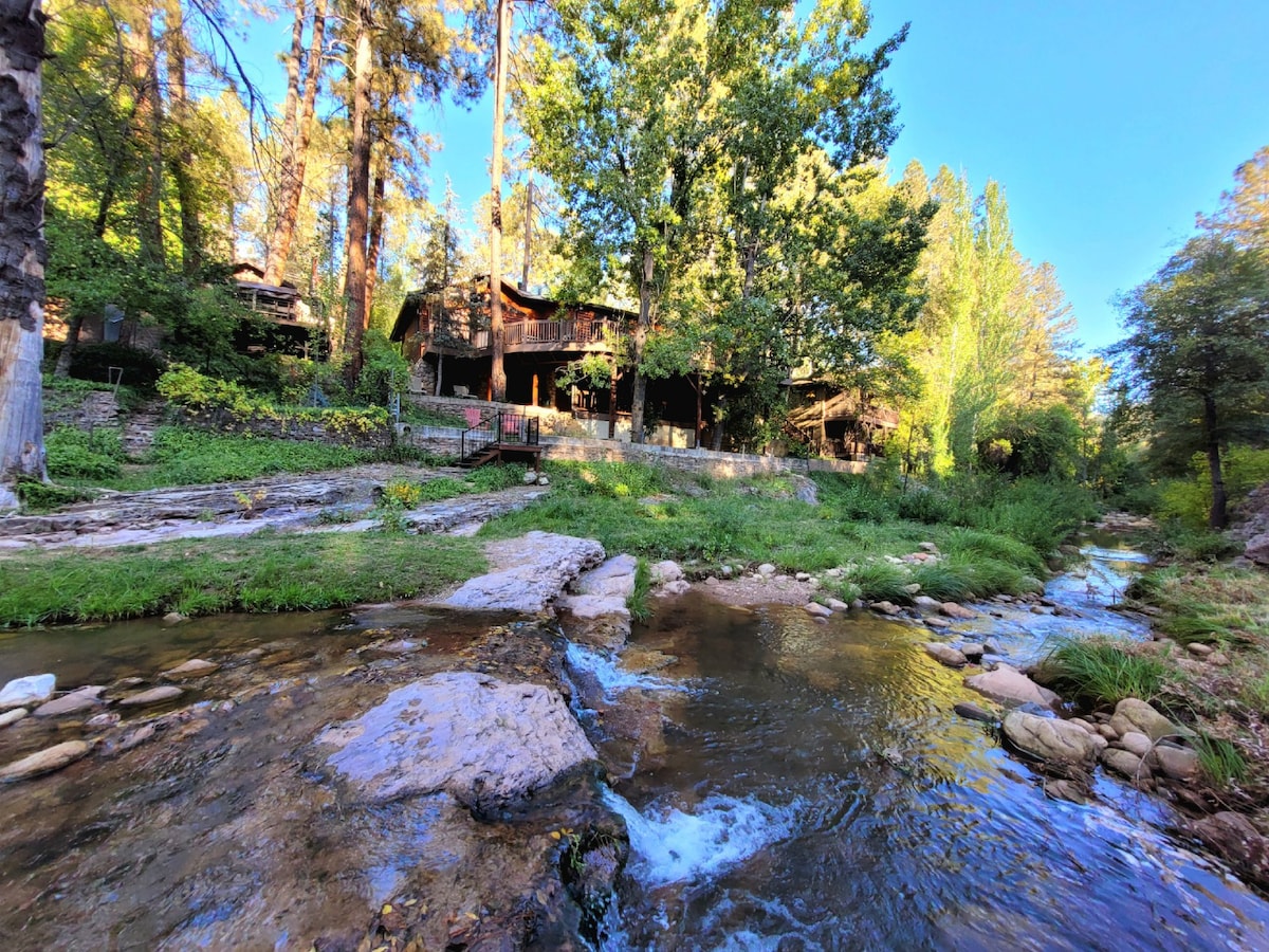 The Fox & Fawn On Tonto Creek