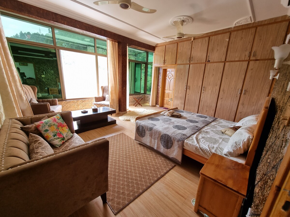 Valley Side 4-Bedrooms Apartment - Srinagar Homes