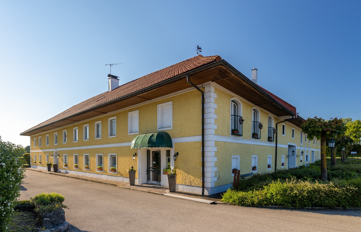 Schönes Appartement James Steward