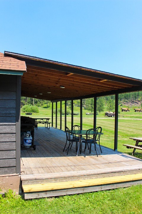 Horse Creek Resort- Cabin 12