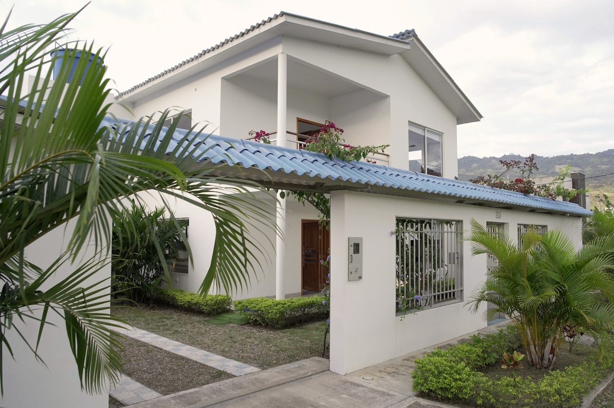Villa Aurita - Guaduas - Cundinamarca  - Colombia